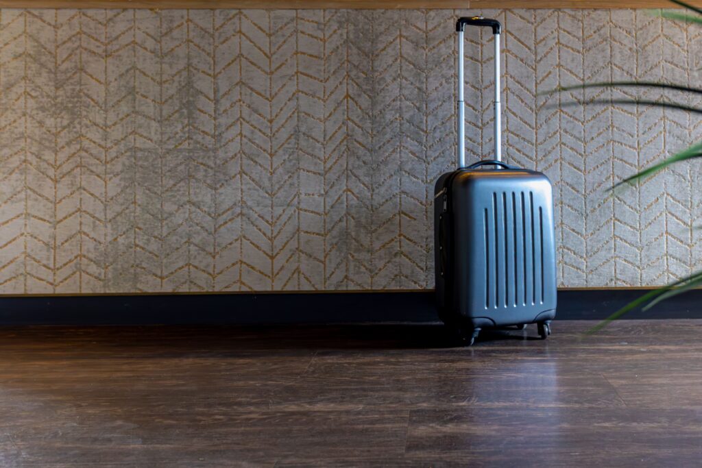 スーツケース